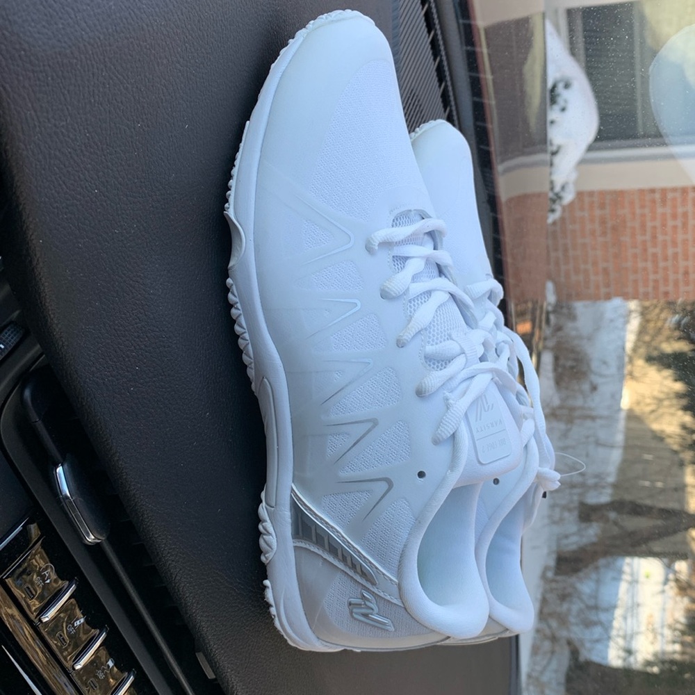 VARSITY DBL EDGE 2 CHEER SHOES